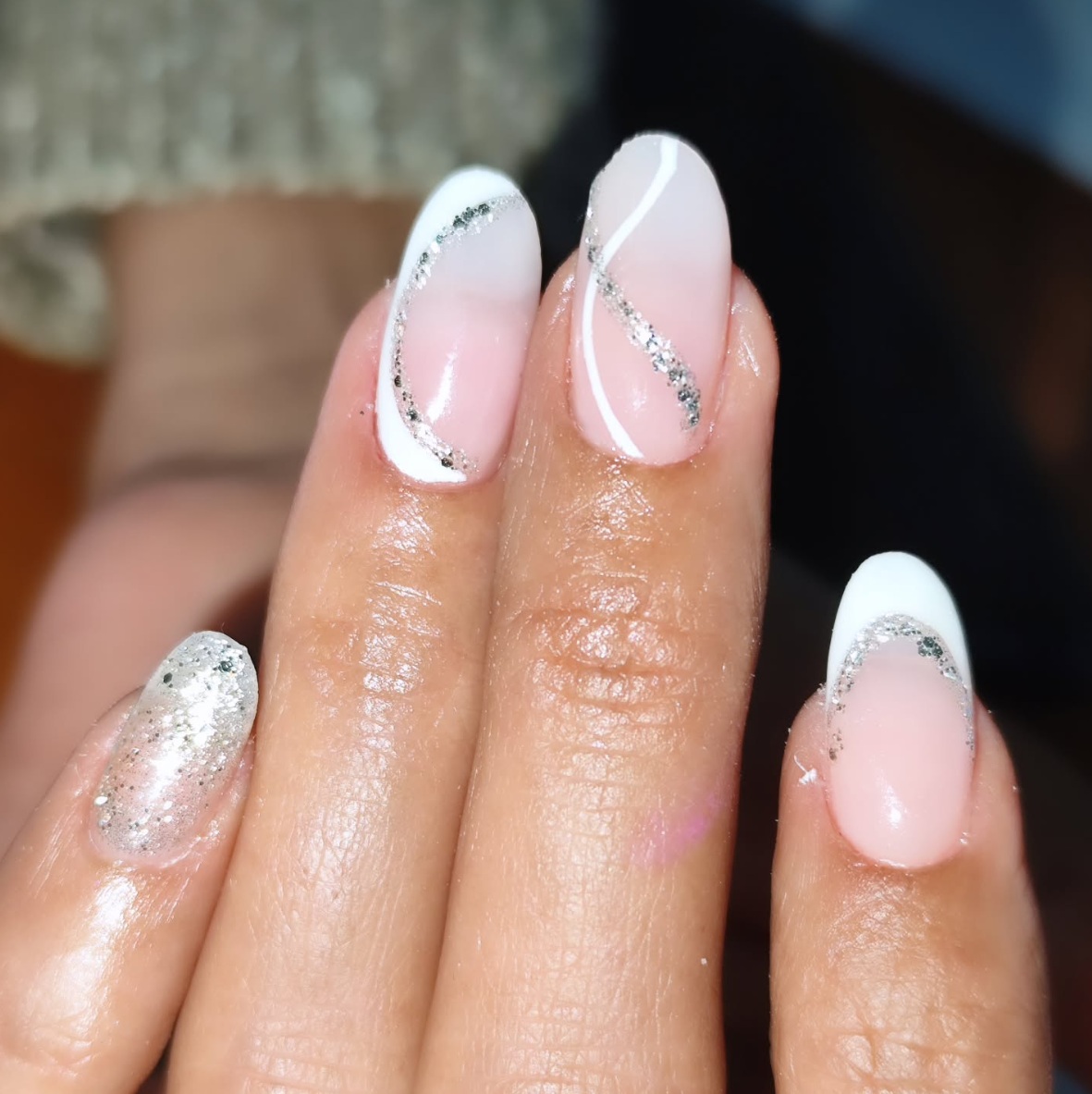 Manicura realizada en SISU-NAILS